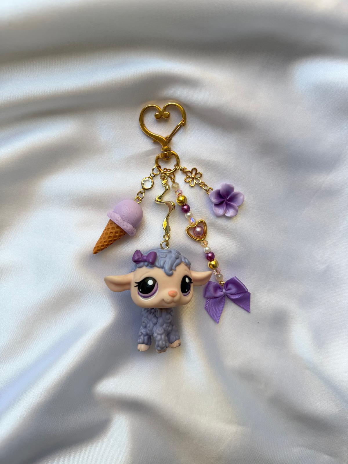 Mouton violet et beige